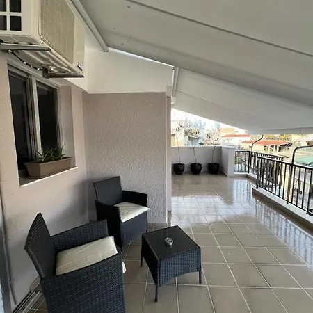 Topcentral Appartement Larissa